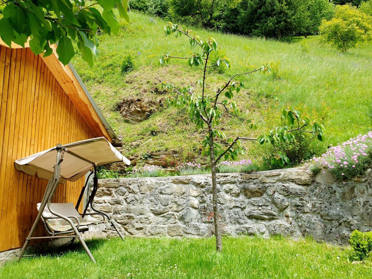 Apartment And Garden House Among The Mountains Podbrdo Luaran gambar