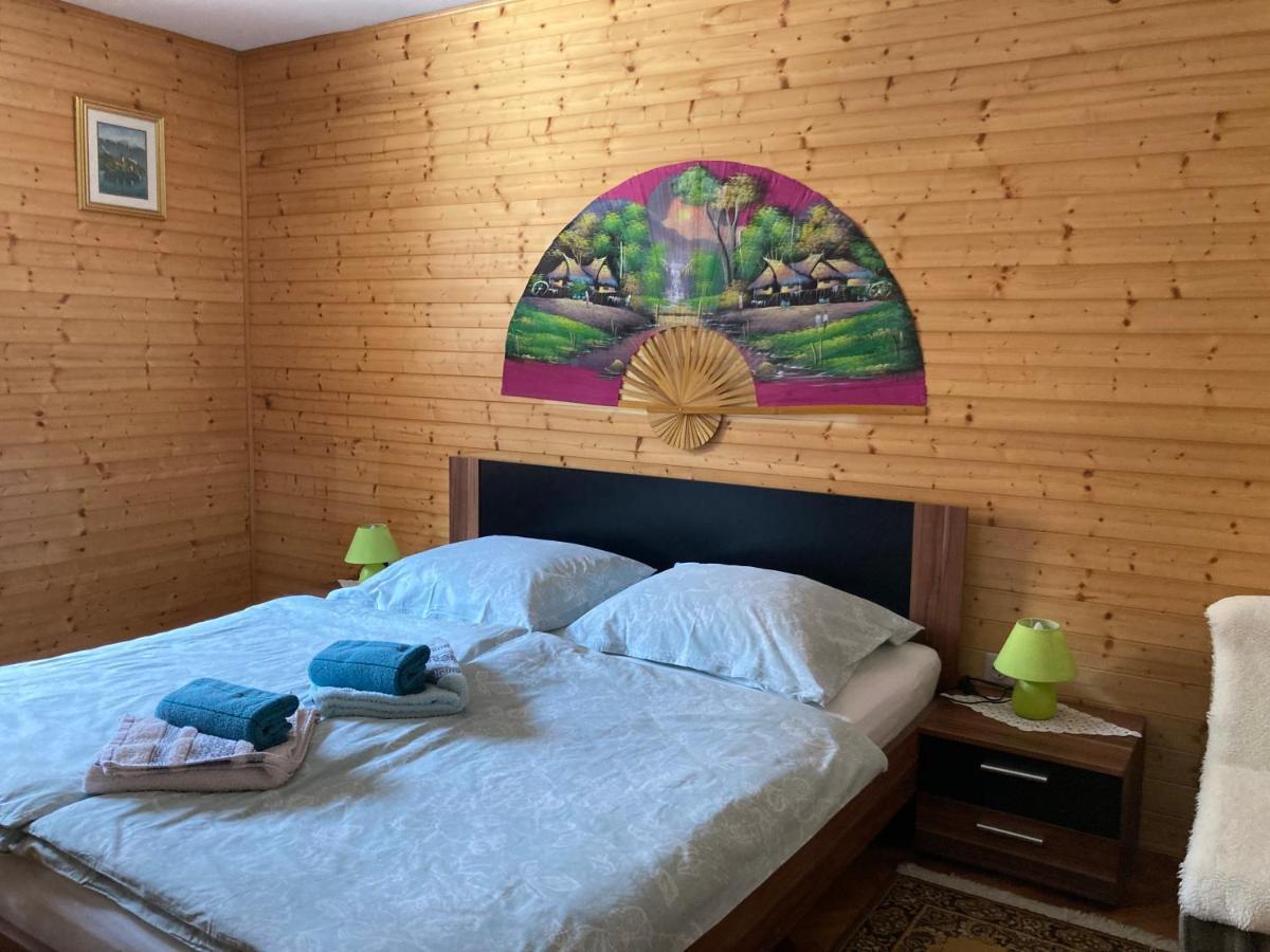 Apartment And Garden House Among The Mountains Podbrdo Luaran gambar